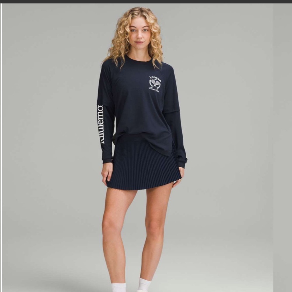 Lululemon Layered Long-Sleeve T-Shirt Tennis Club Navy Size 8 NWT